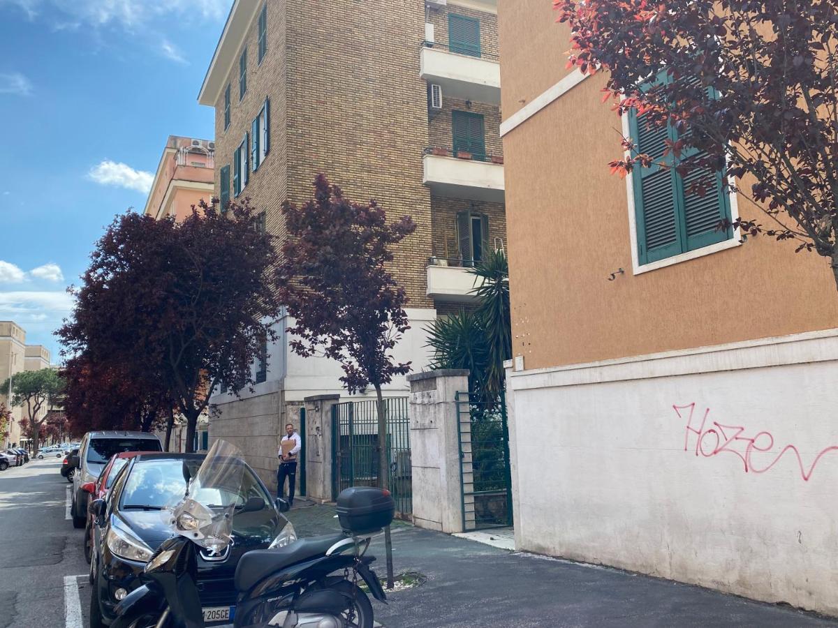 Hemingway Apartment At Vatican Rom Exterior foto